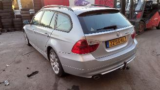BMW 3-serie E91 2006 320D 204D4 M47N20 Grijs 354 onderdelen picture 4