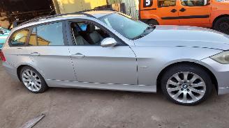 BMW 3-serie E91 2006 320D 204D4 M47N20 Grijs 354 onderdelen picture 9