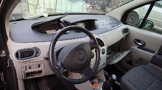 Renault Modus 2005 1.6 16v K4M Zwart NV676 onderdelen picture 15