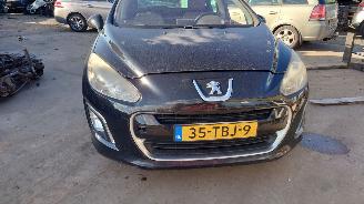 Peugeot 308 SW 2012 1.6 VTi 5FS Zwart KTV onderdelen picture 8
