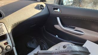 Peugeot 308 SW 2012 1.6 VTi 5FS Zwart KTV onderdelen picture 18