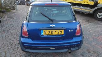 Mini Mini 2001 1.6 16v W10B16A Blauw 862 onderdelen picture 4