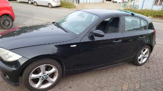 BMW 1-serie 2006 116i E87 N45B16A Zwart 475 onderdelen picture 2