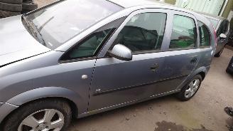 Opel Meriva 2004 1.6 16v Z16XE Grijs Z163 onderdelen picture 3