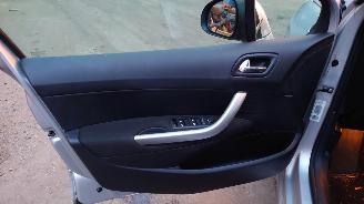 Peugeot 308 2008 1.6 VTi 5FW Zilver EZRC onderdelen picture 12