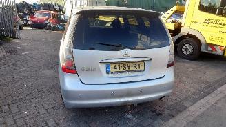 Mitsubishi Grandis 2006 2.4 16v 4G69 Grijs onderdelen picture 4
