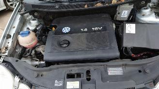 Volkswagen Polo 2002 1.4 16v BBY FCU Grijs LA7W onderdelen picture 9
