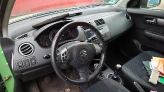 Suzuki Swift 2009 1.3D D13A Groen ZJD onderdelen picture 16