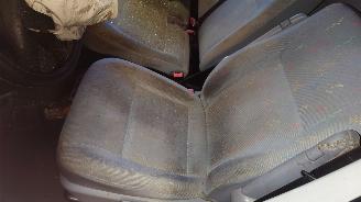 Volkswagen Transporter T5 2005 1.9 TDI AXB GTV Zilver LA7W onderdelen picture 13