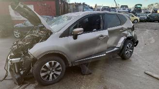 Renault Captur 2014 0.9 TCE H4B400 JR5357 TEHNK onderdelen 2014/12