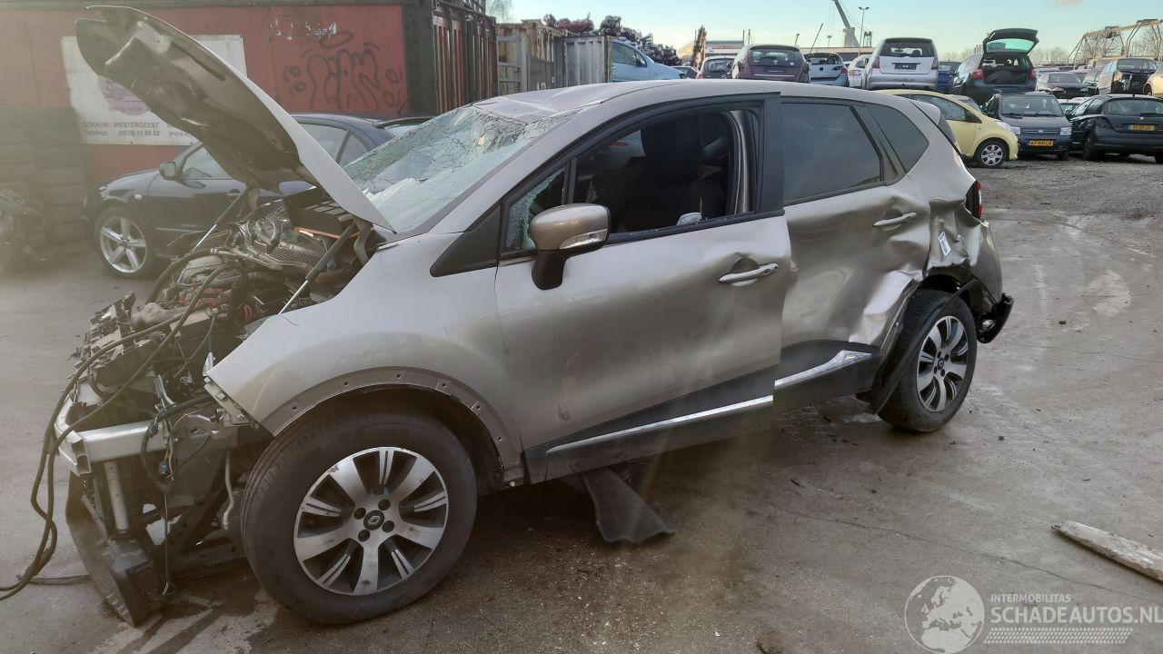 Renault Captur 2014 0.9 TCE H4B400 JR5357 TEHNK onderdelen