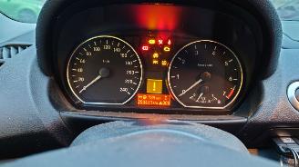 BMW 1-serie E81 2009 116i N43B20A Blauw A51 onderdelen picture 15