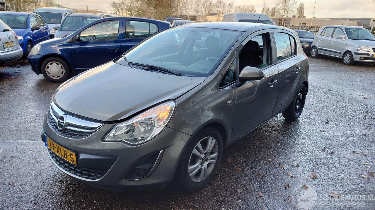 Opel Corsa D 2012 1.3 CDTI A13DTE Bruin Z40W GJM onderdelen
