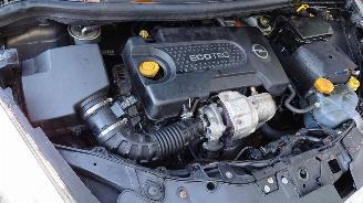 Opel Corsa D 2012 1.3 CDTI A13DTE Bruin Z40W GJM onderdelen picture 13