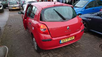 Renault Clio 3 2007 1.4 16v K4J Rood OV727 onderdelen picture 3