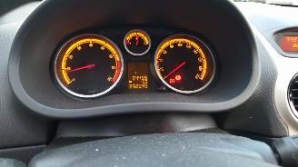Opel Corsa D 2008 1.2 16v Z12XEP Wit Y474 onderdelen picture 11