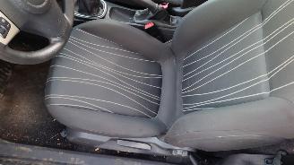 Opel Corsa D 2008 1.2 16v Z12XEP Wit Y474 onderdelen picture 9