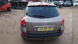 Renault Clio 3 2008 1.2 16v TCE D4FH7 Grijs TEHNK onderdelen picture 4