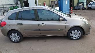 Renault Clio 3 2008 1.2 16v TCE D4FH7 Grijs TEHNK onderdelen picture 6
