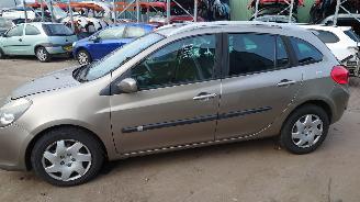 Renault Clio 3 2008 1.2 16v TCE D4FH7 Grijs TEHNK onderdelen picture 2