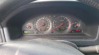 Volvo V-70 station 2004 2.4 20v B5244S Zwart 452 onderdelen picture 18
