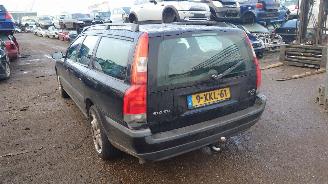 Volvo V-70 station 2004 2.4 20v B5244S Zwart 452 onderdelen picture 3