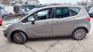 Opel Meriva B 2013 1.4 16v T A14NEL Grijs Z40W GJM onderdelen picture 2