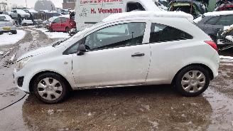 Opel Corsa D 2011 1.2 16v A12XER Wit onderdelen picture 2