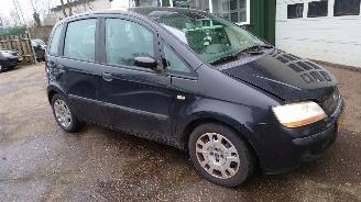 Fiat Idea 2004 1.4 16v 843A1 Zwart 632 onderdelen picture 7
