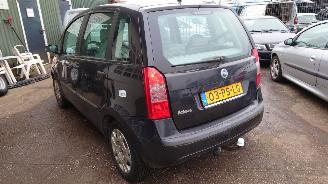 Fiat Idea 2004 1.4 16v 843A1 Zwart 632 onderdelen picture 3