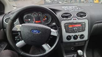 Ford Focus 2 2007 1.6 TDCI HHDA Blauw Ocean Blue onderdelen picture 17