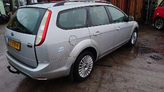 Ford Focus 2 2009 1.6 TDCI G8DB Zilver Moondust Silver onderdelen picture 6