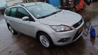 Ford Focus 2 2009 1.6 TDCI G8DB Zilver Moondust Silver onderdelen picture 9