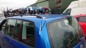 Volkswagen Touran 1T 2003 1.6FSI BAG GQG Blauw LA5X onderdelen picture 4