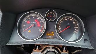 Opel Zafira B 2008 1.6 16v Z16XER Grijs Z157 onderdelen picture 18