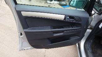 Opel Zafira B 2008 1.6 16v Z16XER Grijs Z157 onderdelen picture 14