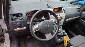 Opel Zafira B 2008 1.6 16v Z16XER Grijs Z157 onderdelen picture 17