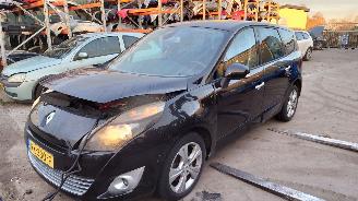 Auto da rottamare Renault Scenic 3 2011 1.4 TCE Zwart NV676 onderdelen 2011/2