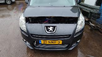 Peugeot 5008 2010 1.6 VTi 5FW Grijs KTPD onderdelen picture 7