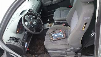 Volkswagen Polo 9N 1.4 16v BBY GKY Grijs LA7W onderdelen picture 9