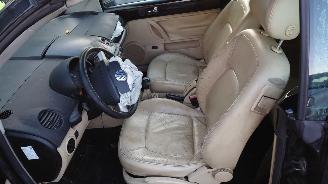 Volkswagen Beetle Cabrio 2005 1.9 TDI AXR EGS Zwart L041 onderdelen picture 11