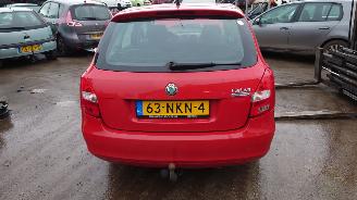 Skoda Fabia 5J 2010 1.2 TDI CFWA MNY Rood LF3K Onderdelen picture 4