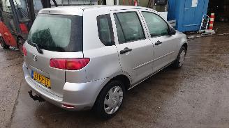 Mazda 2 2005 1.4 16v FXJA Grijs onderdelen picture 5