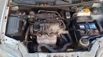 Chevrolet Kalos 2008 1.2i B12S1 Grijs onderdelen picture 8