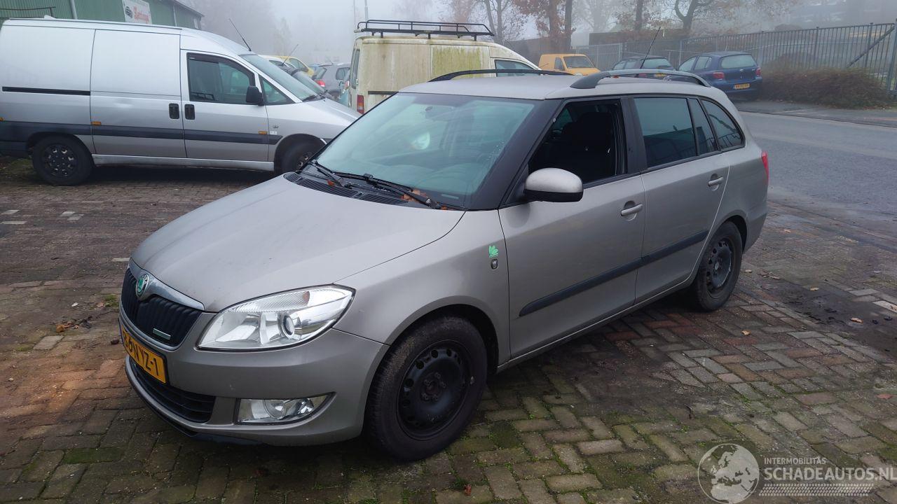 Skoda Fabia 5J 2010 1.2 TDI CFWA MZN Beige LF8H onderdelen