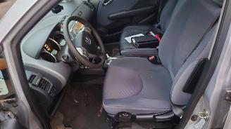 Honda Jazz 2006 1.4 i-dsi L13A6 Grijs NH623M onderdelen picture 11