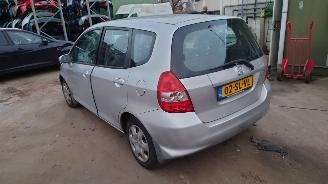 Honda Jazz 2006 1.4 i-dsi L13A6 Grijs NH623M onderdelen picture 3