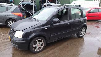 demontáž osobní automobily Fiat Panda 2011 1.2i 169A4 Zwart 876 onderdelen 2011/5
