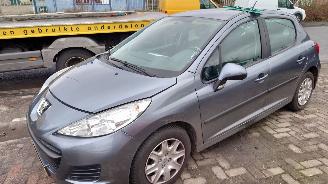 demontáž osobní automobily Peugeot 207 2009 1.4 VTi 8FS Grijs KTHC onderdelen 2009/10