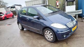 Mercedes A-klasse W169 A180CDI 640940 Blauw 375 onderdelen picture 8